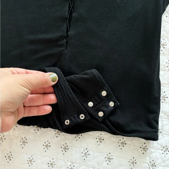 Alexander Wang Stretch Jersey Criss Cross Front Short Sleeve Bodysuit - Picture 7 of 11